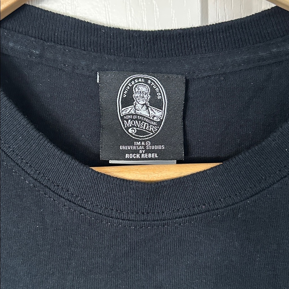 Universal Studios and Rock Rebel Large Mummy Black Graphic T-Shirt - Picture 2 of 3